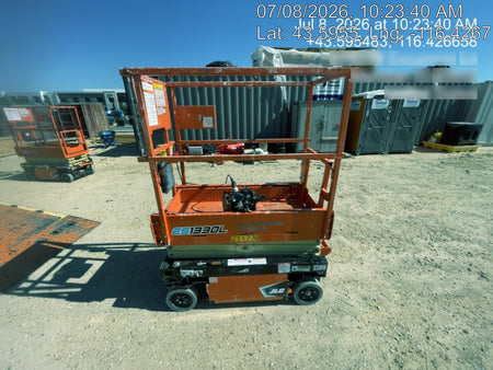 2022 JLG ES1330L