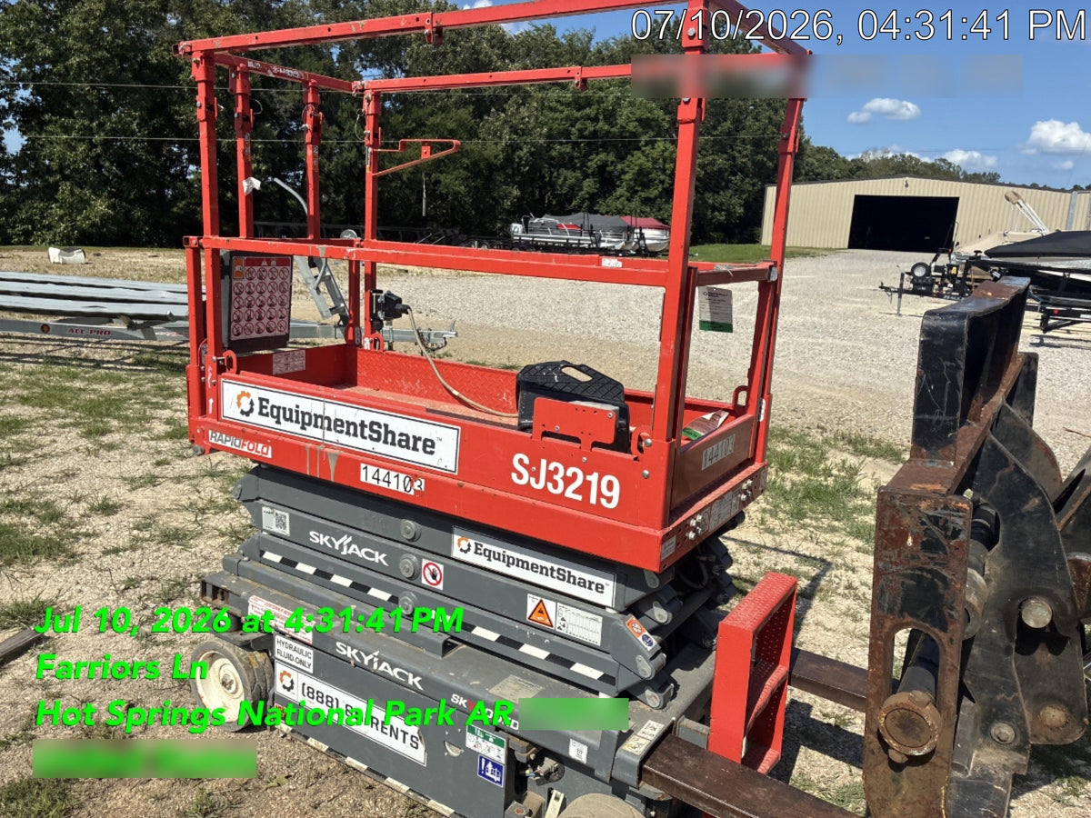 2021 SKYJACK SJ3219