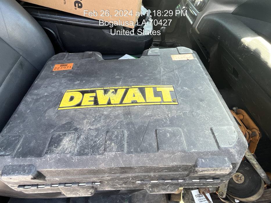 2022 DEWALT DWE1622K