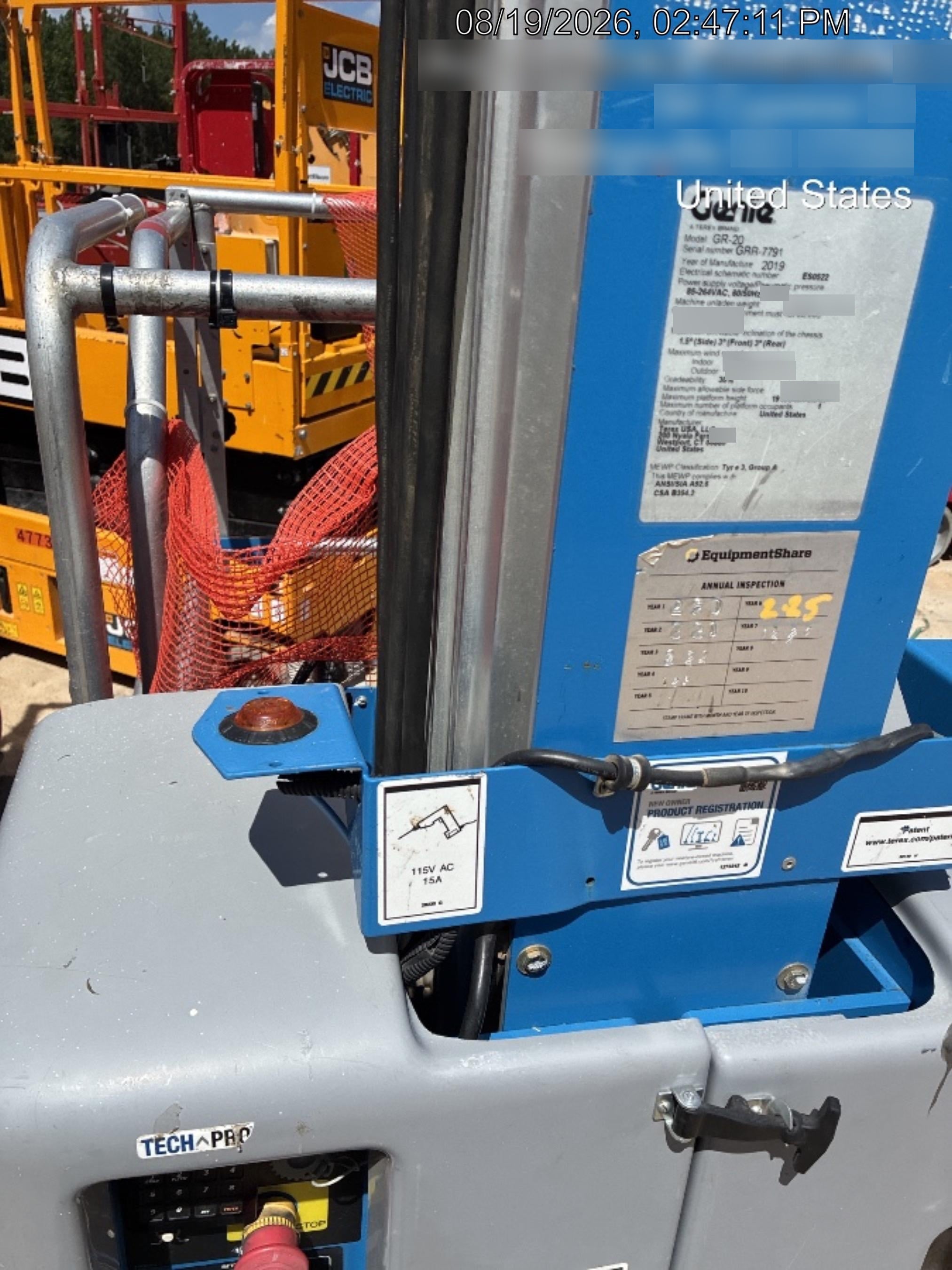 2019 GENIE GR-20