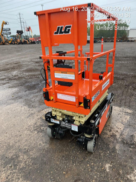 2022 JLG ES1330L