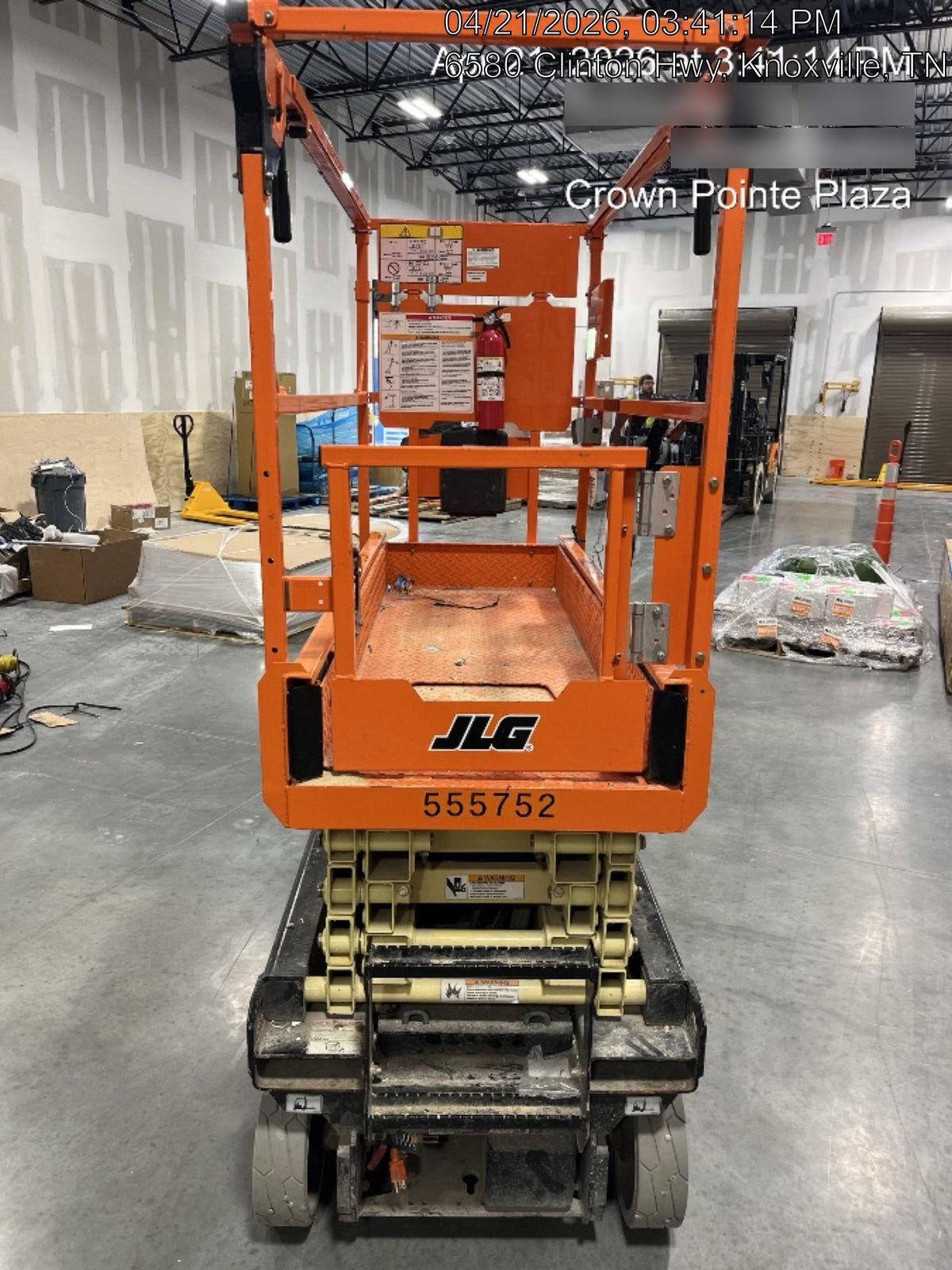 2025 JLG ES1932