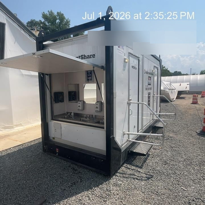 2026 NATIONAL RESTROOM TRAILERS NRT4MDS-VCU