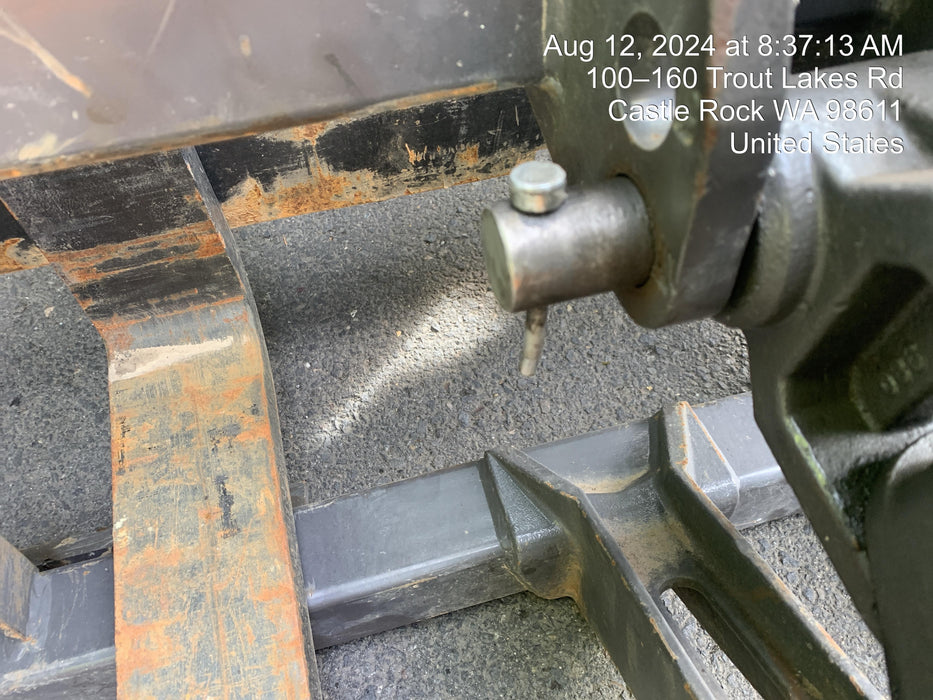 2022 ARROW MATERIAL HANDLING 48" Pallet Forks - Arrow