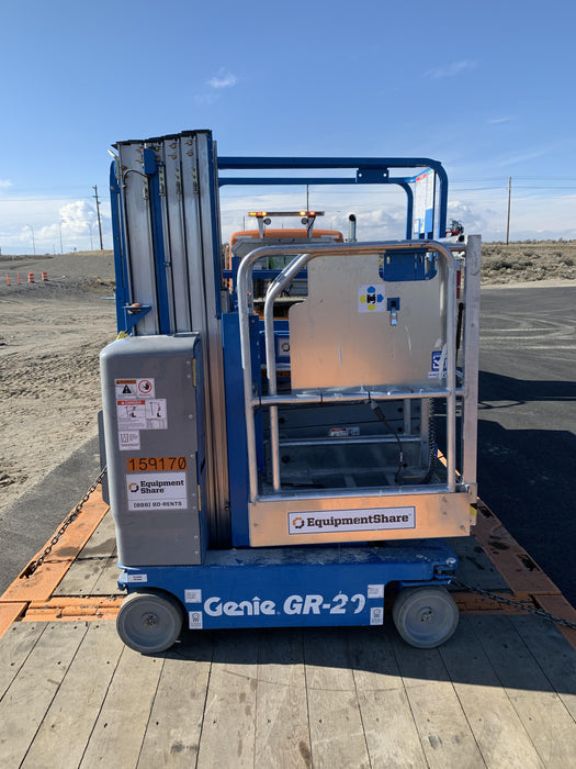 2021 GENIE GR-20
