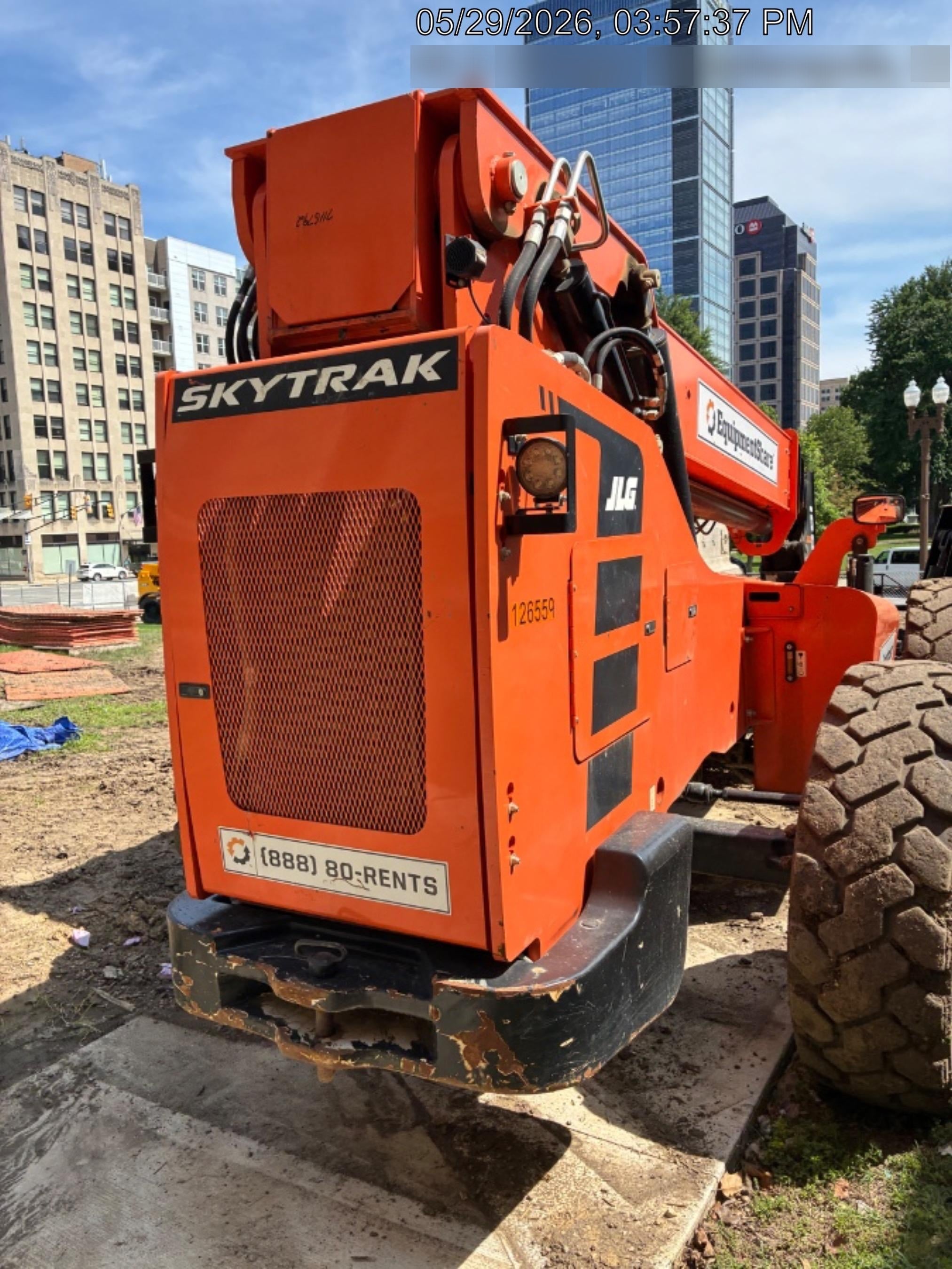 2021 SKYTRAK 10054