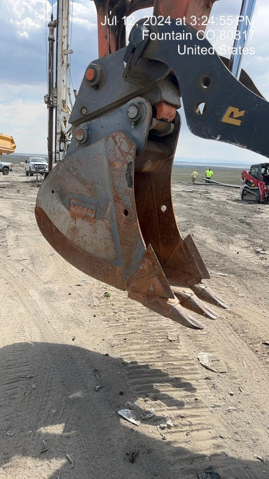 2020 DOOSAN 24" Bucket-Doosan