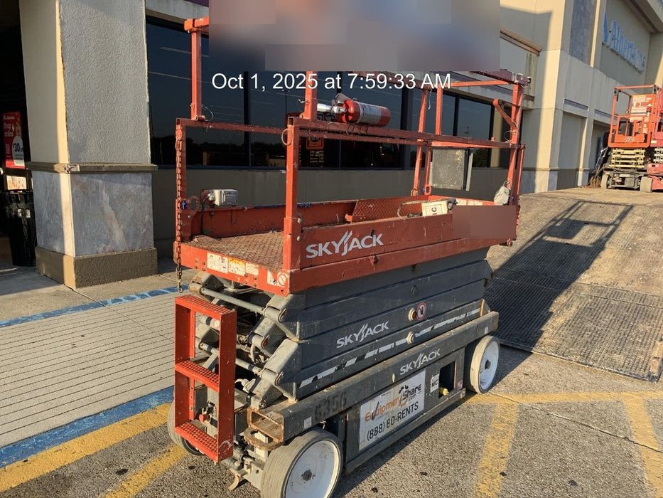 2017 SKYJACK SJIII-3226