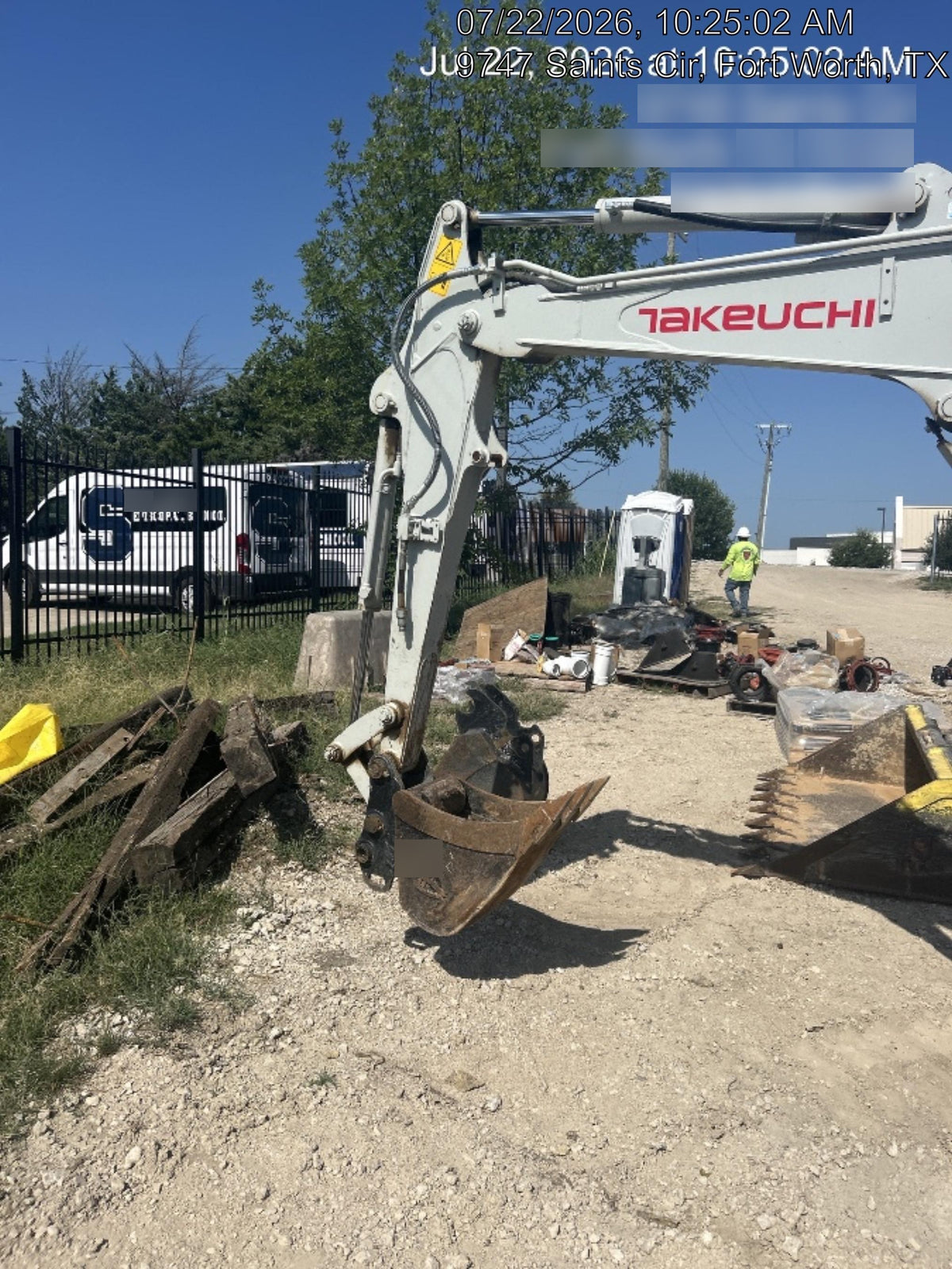 2025 TAKEUCHI TB235-2R