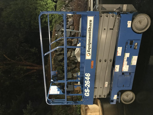 2019 Genie GS-2646 folding rails with full height swing gate, 800W Inverter