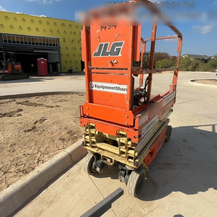2016 JLG 1930ES