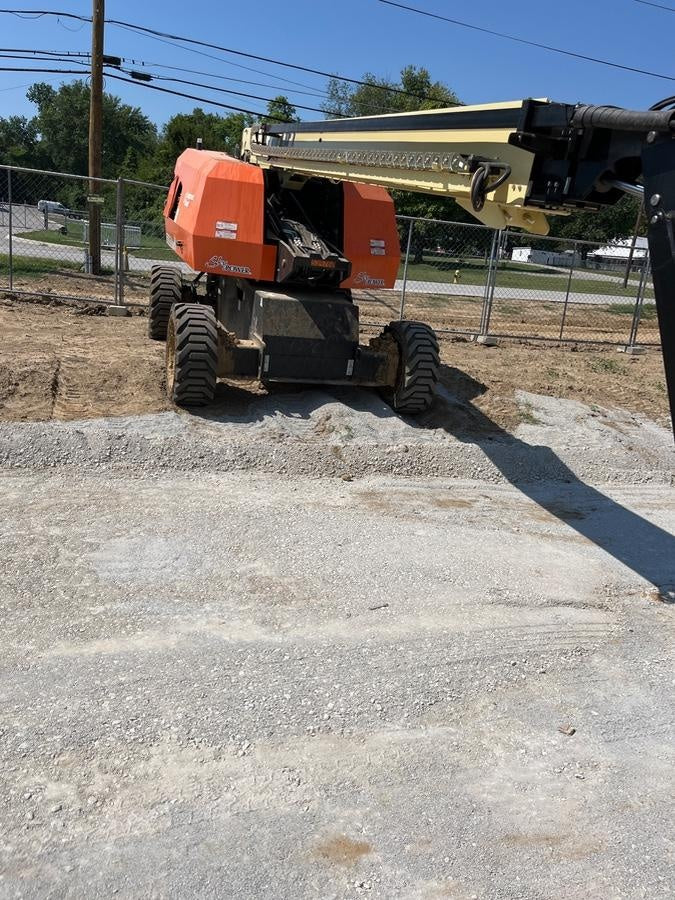 2025 JLG 660SJ