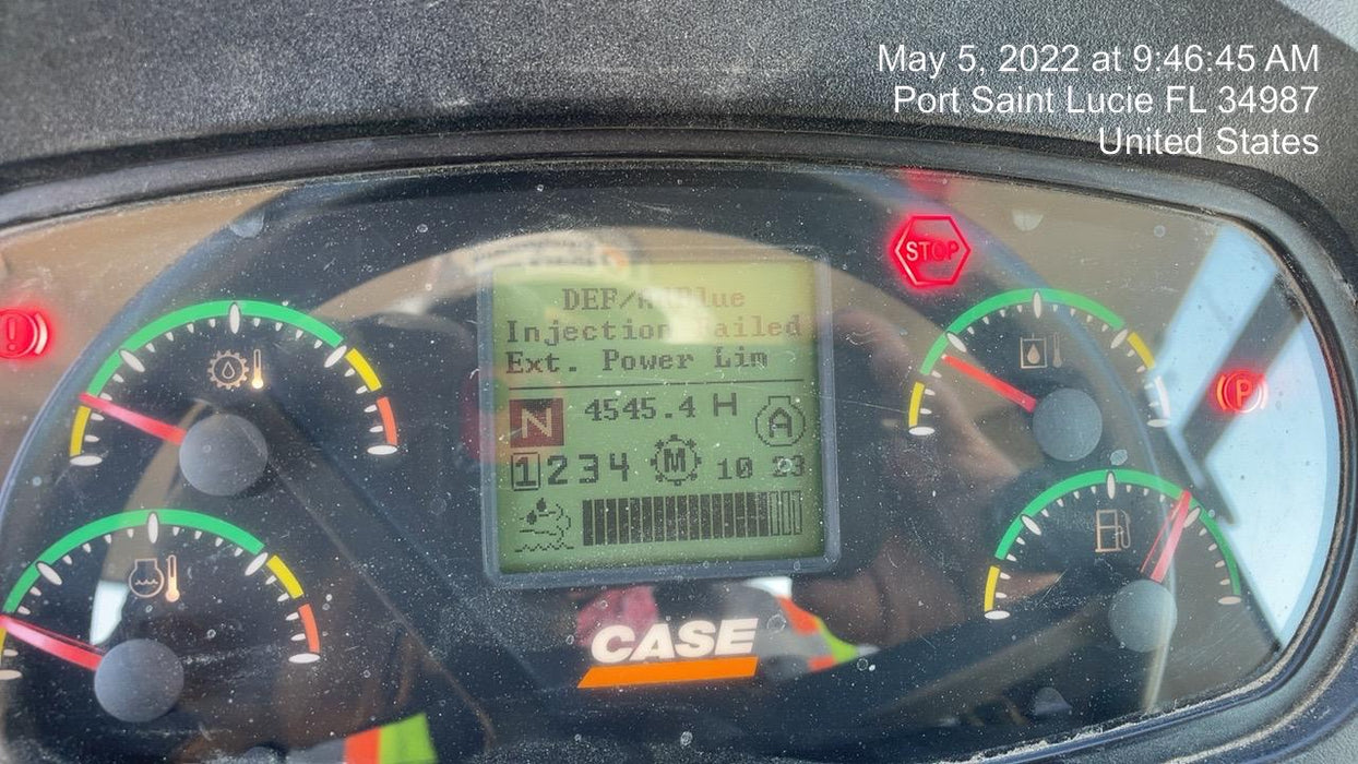 2016 Case 621F CLOSED CAB, JRB 416 STYLE HYD COUPLER