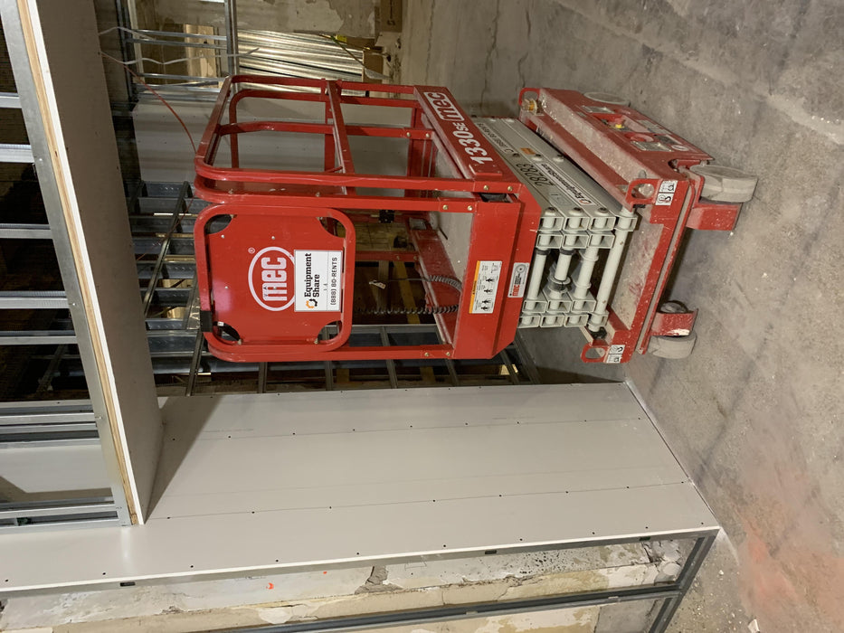 2019 MEC 1330SE Standard Options