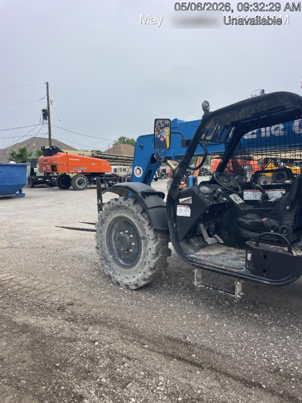2018 Genie GTH-636 Genie GTH-636 w/Open ROPS, Work Lights, Solid Tires, RH Cab Mesh, Beacon, 48" Carriage and Forks