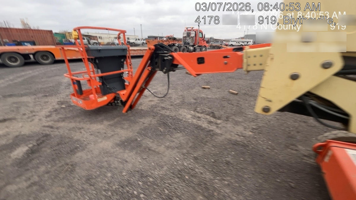 2019 JLG E400AJPN