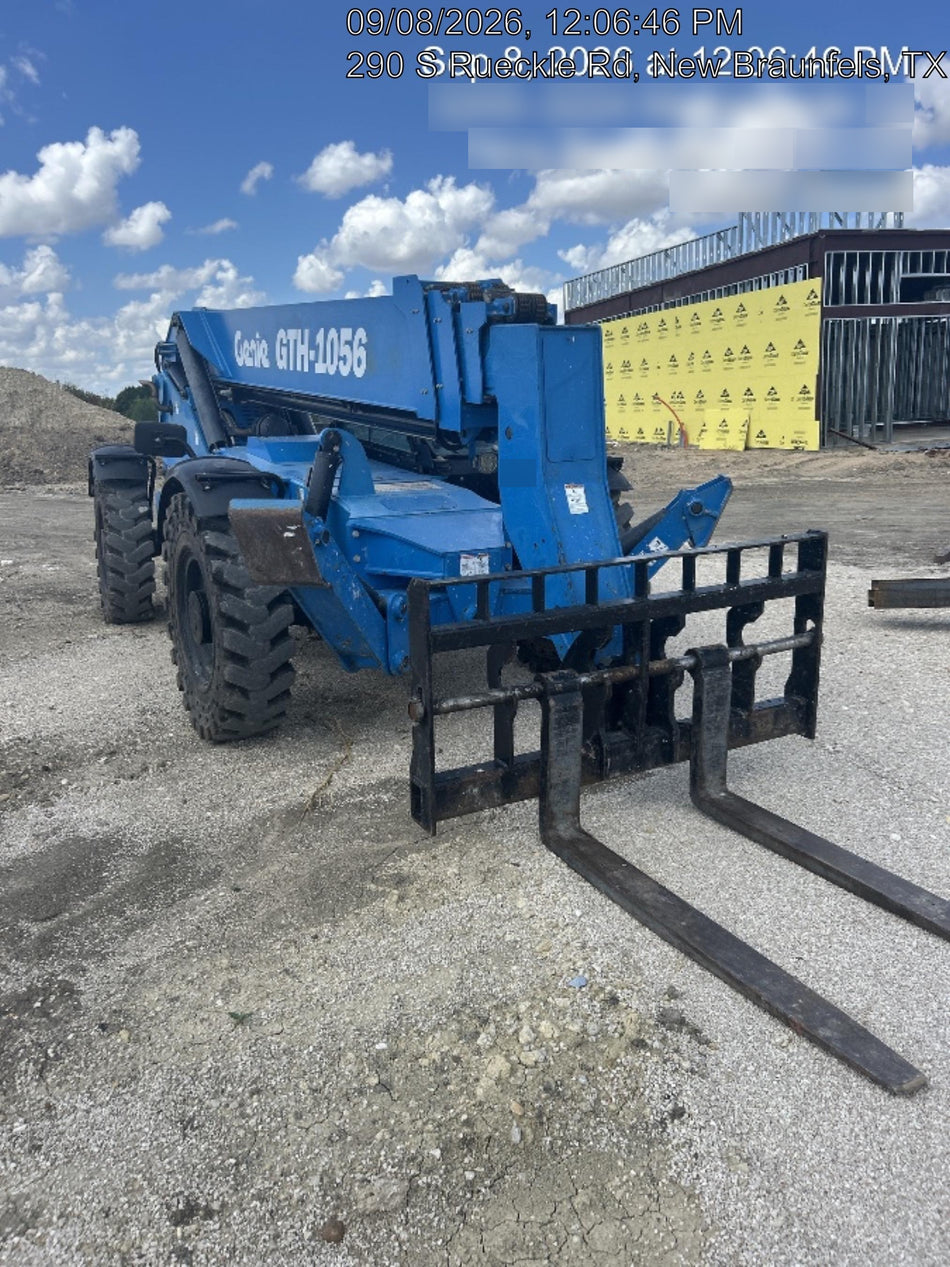 2018 Genie GTH-1056 GTH-1056 w/CAB, Solid Tires, Work Lights, 60" carriage/forks, cab mesh, beacon