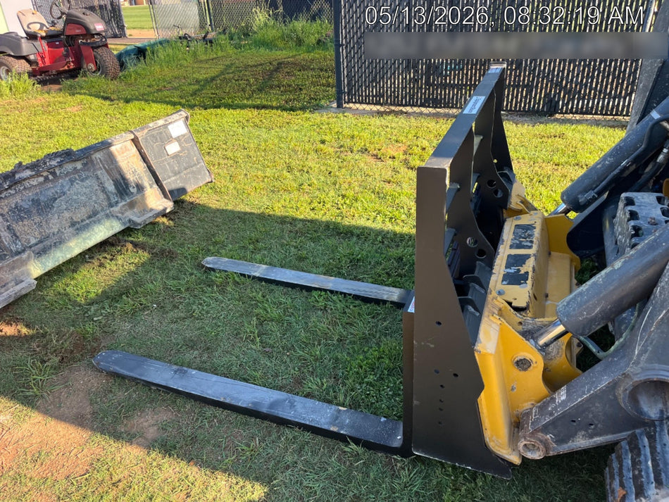 2026 ARROW MATERIAL HANDLING 48" Pallet Forks - Arrow