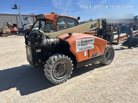2020 JLG G5-18A Cab/Heat/Air, NM Solid Tires, Beacon w/48" Carriage, 48" Pallet Forks