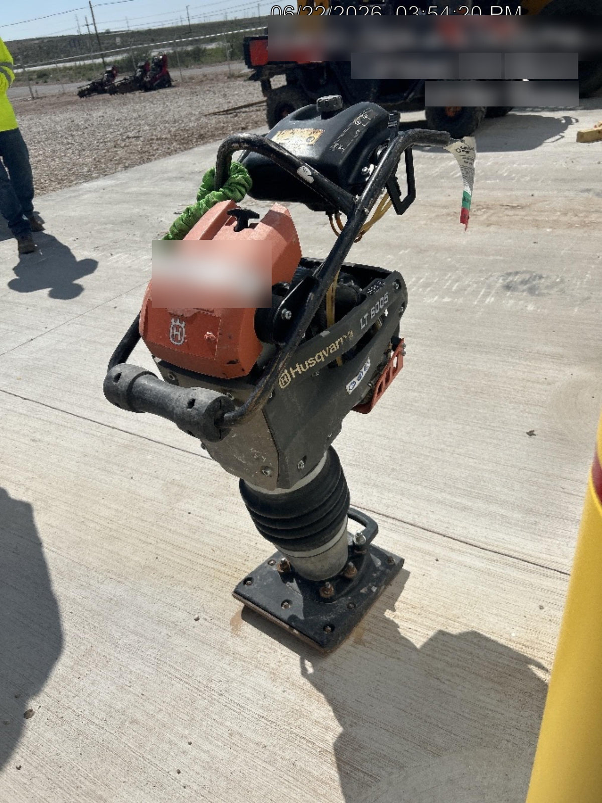 2025 HUSQVARNA LT6005