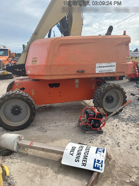 2019 JLG 660SJ