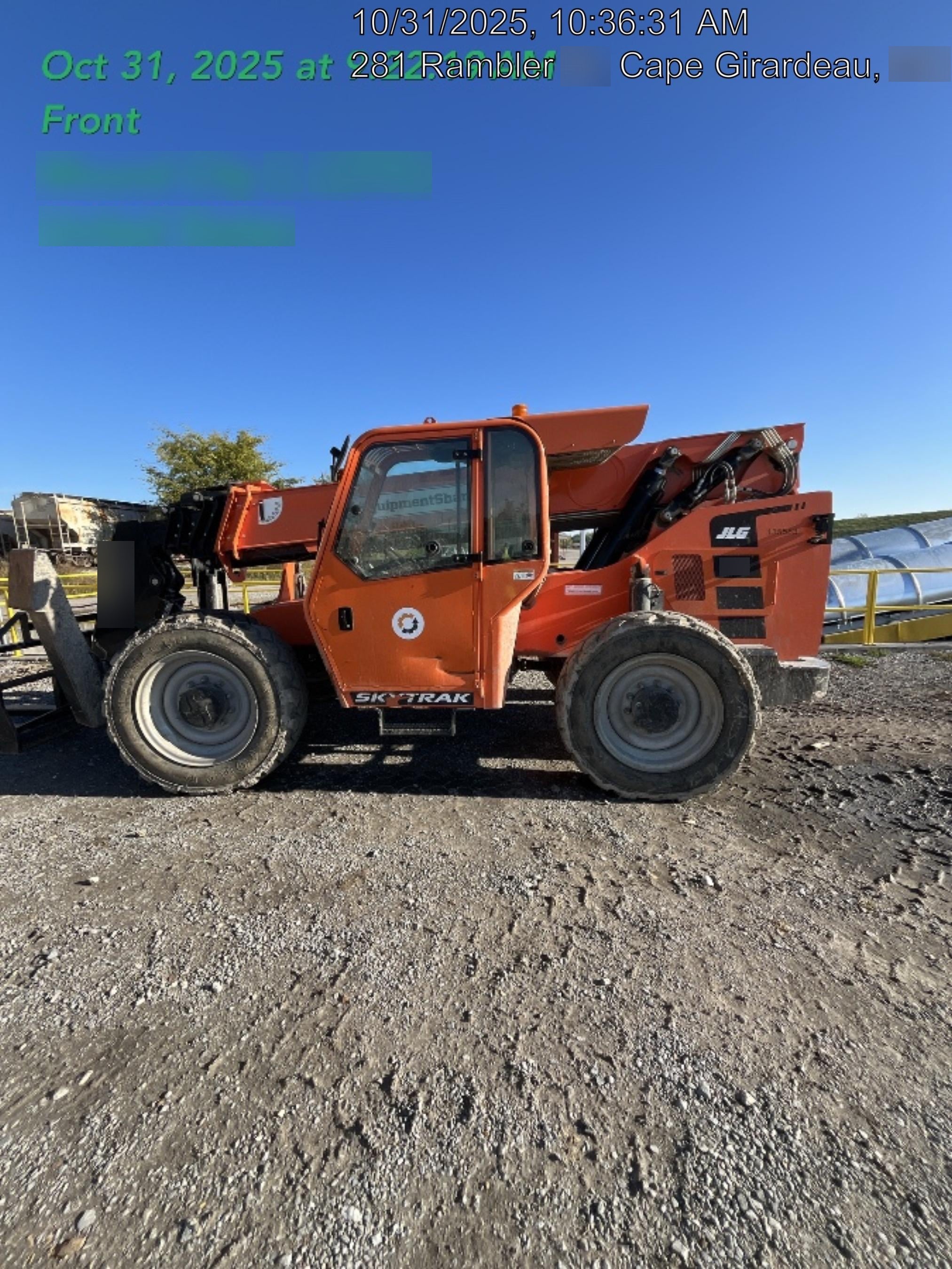 2021 JLG 12054
