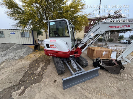 2025 TAKEUCHI TB235-2CR