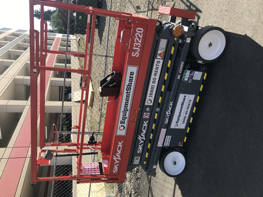 2020 Skyjack SJIII-3220 Solid NM Tires, Half height spring hinged entry gate, Dual Beacons, 6' Powered Extension Deck