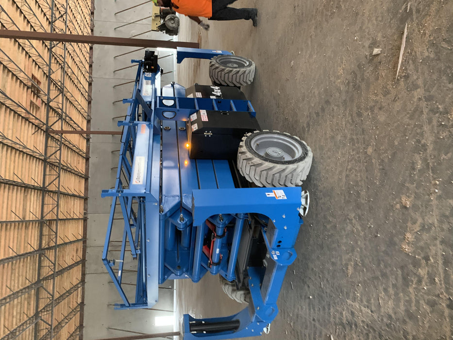 2020 GENIE GS-4390 RT