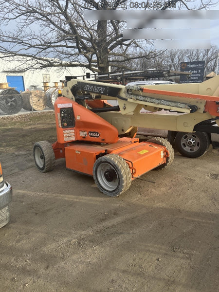 2019 JLG E450AJ