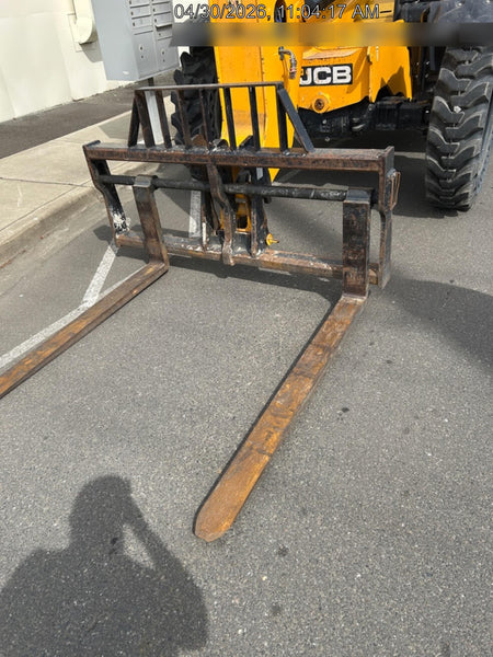2022 JCB 509-42