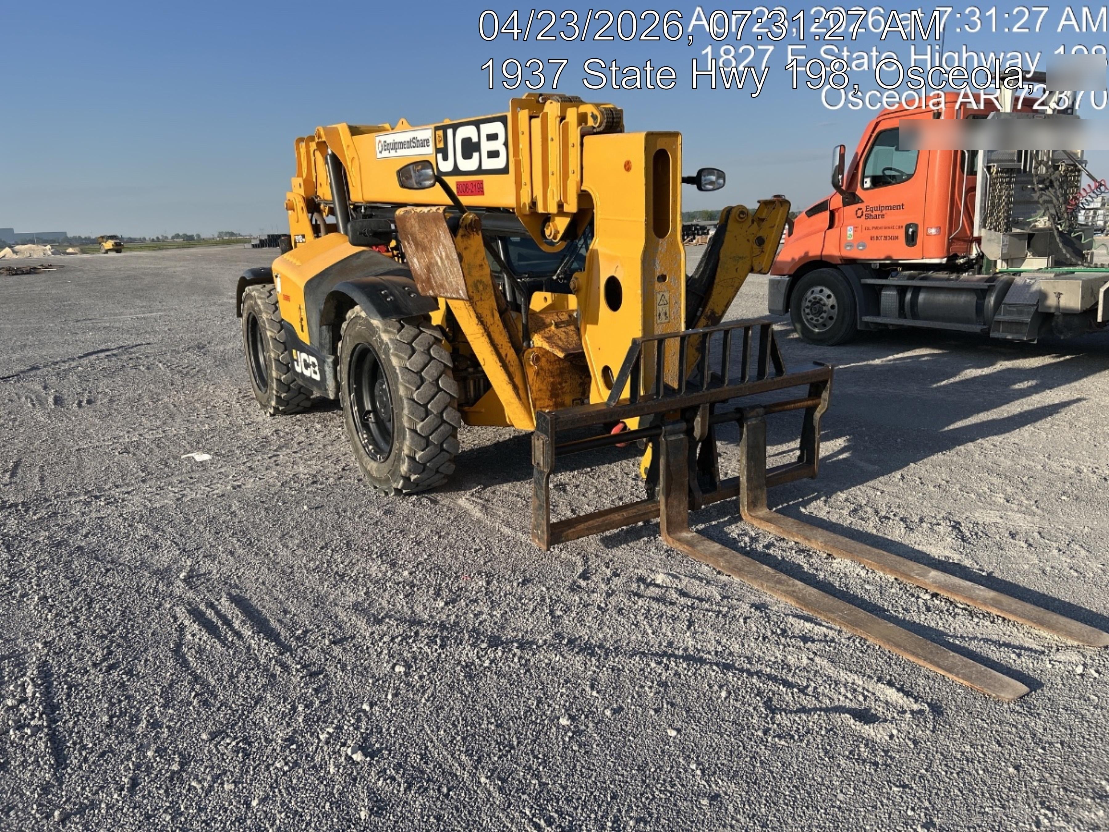 2022 JCB 512-56