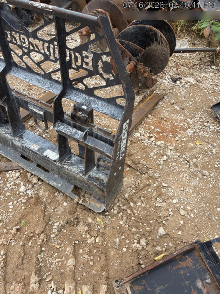 2024 PALADIN 48" Pallet Forks - Paladin