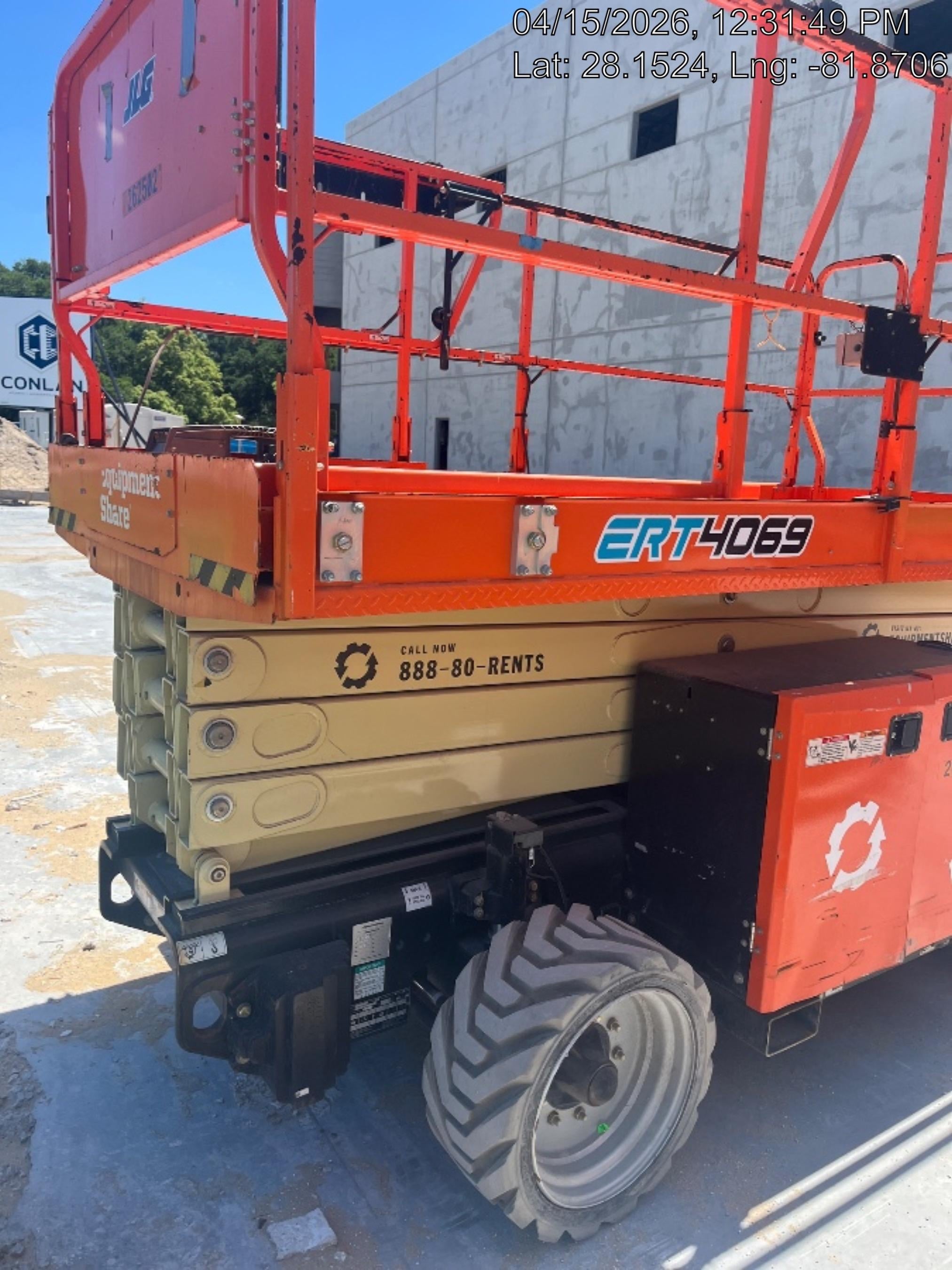 2022 JLG ERT4069