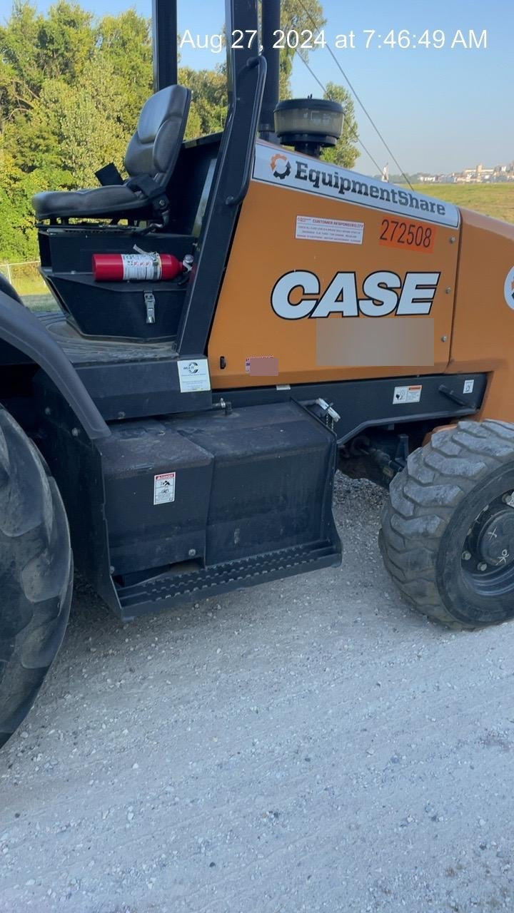 2023 CASE 588H