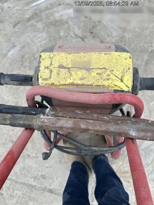 2019 HILTI TE 3000-AVR