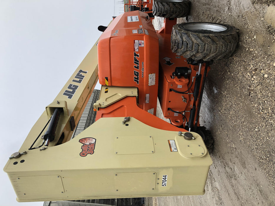 2020 JLG 800AJ
