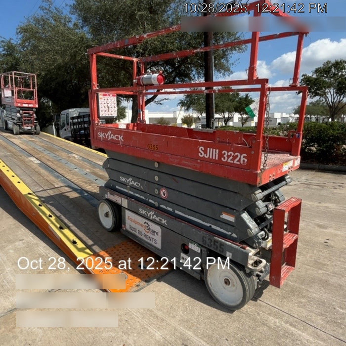 2017 Skyjack SJIII-3226 Skyjack SJ3226, Trojan Battery Set, Extended Warranty 5yr/5k hr