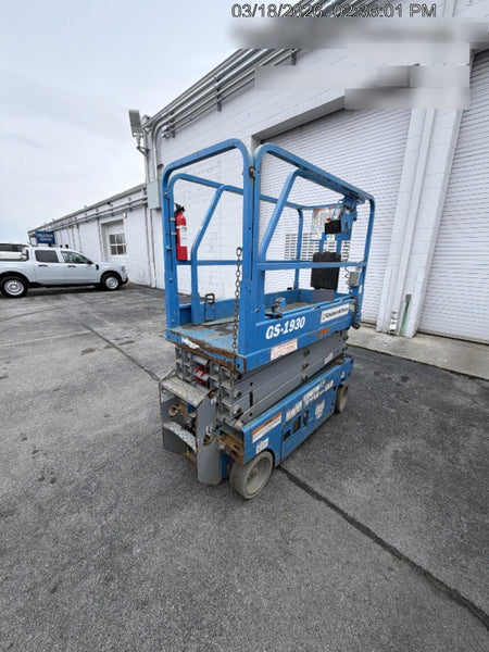 2019 Genie GS-1930 Fixed Rails with Chain Entry