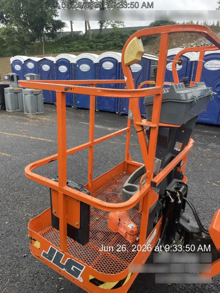 2021 JLG E450AJ