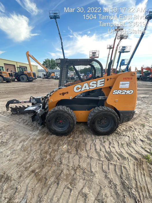 2017 CASE SR210