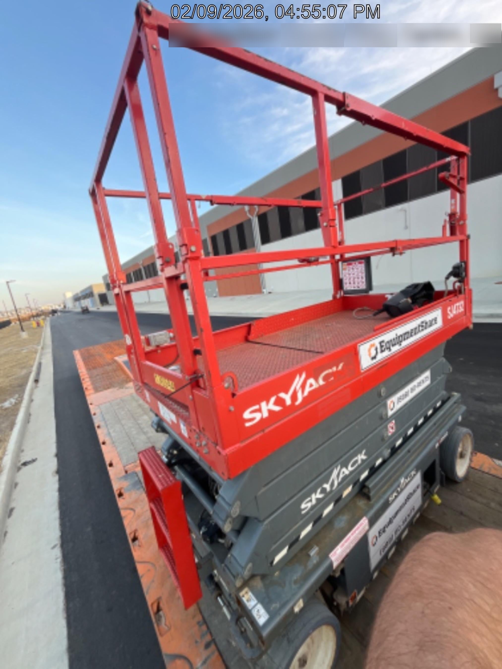 2021 SKYJACK SJ4732