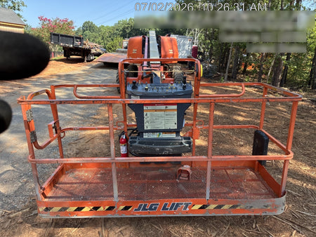 2022 JLG 660SJ