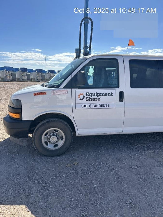 2023 CHEVROLET Express Van - Rental
