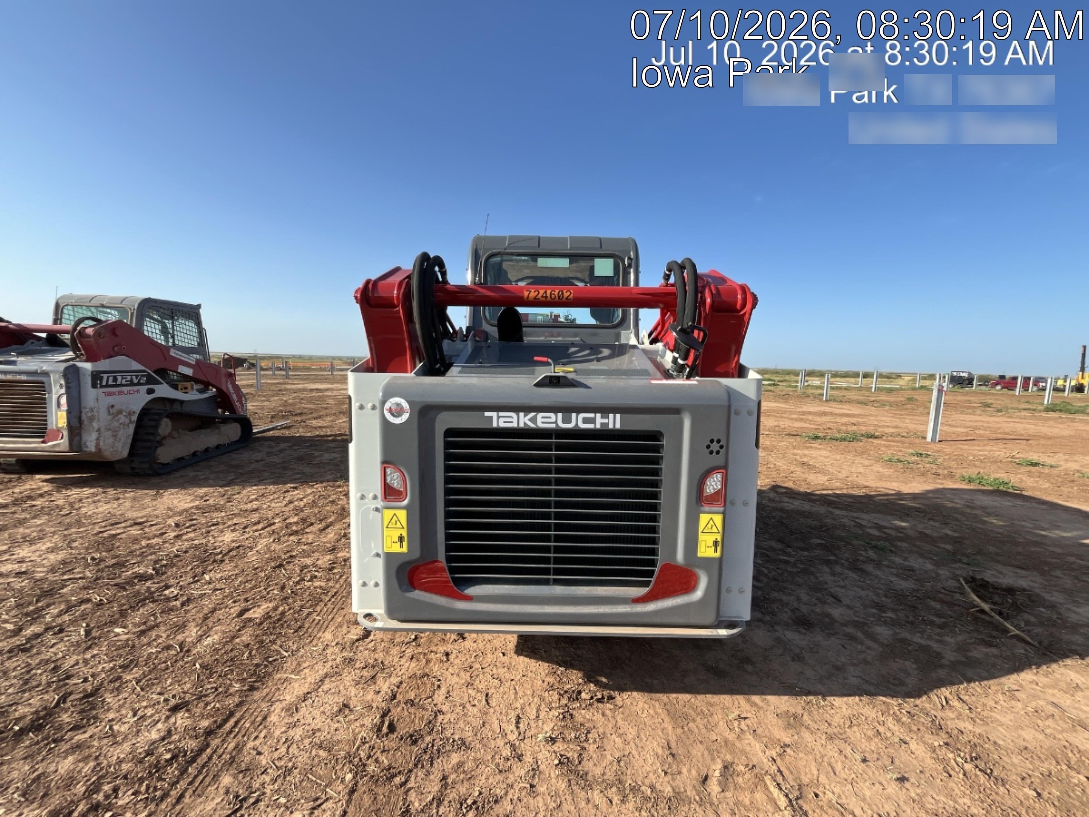 2026 TAKEUCHI TL12V2-CR