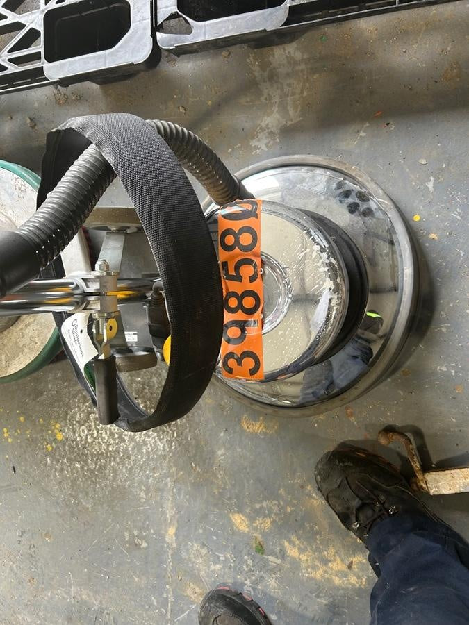 2024 DEWALT 216-RS