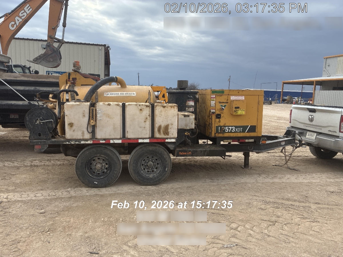 2023 Vac-Tron LP573XDT T4 Koehler Diesel Engine, 500 Gallon Debris Tank, x2 100 Gallon Water Tanks
