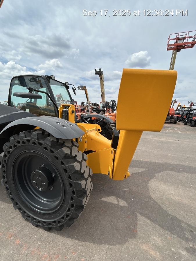 2025 JCB 512-56