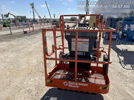 2025 JLG E300AJP