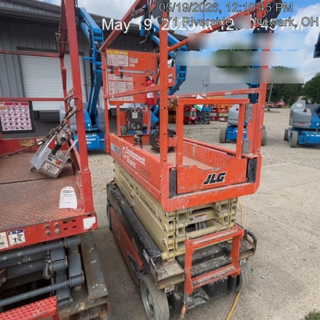 2022 JLG ES1932